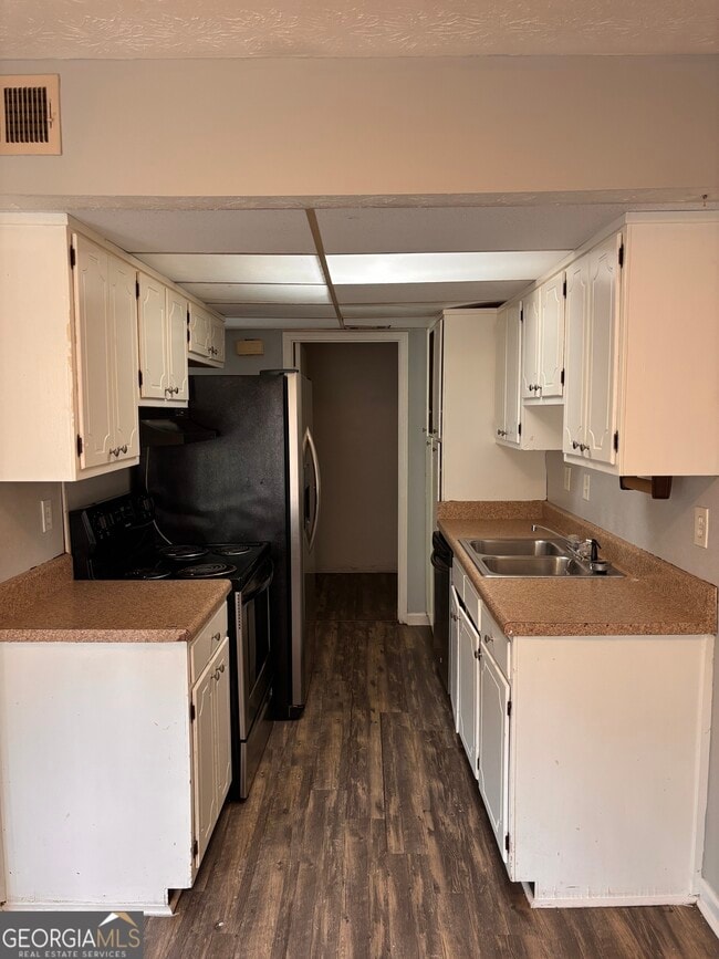 Building Photo - 3156 Tangerine Ct