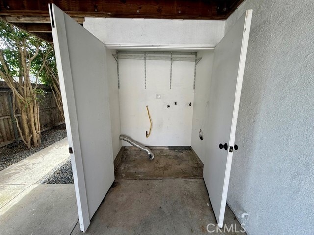 Building Photo - 190 Costa Mesa St