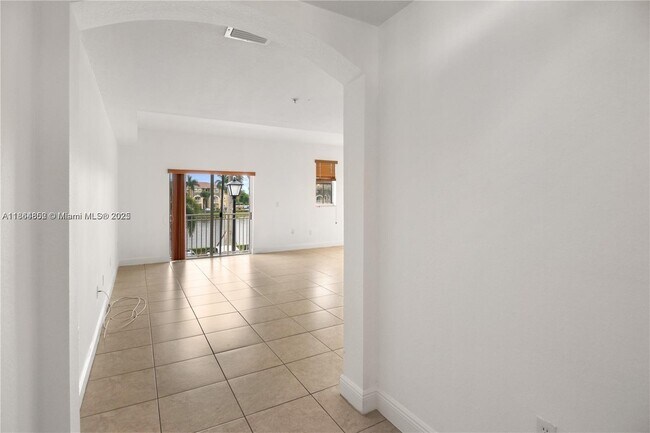 Building Photo - 10805 NW 89th Terrace