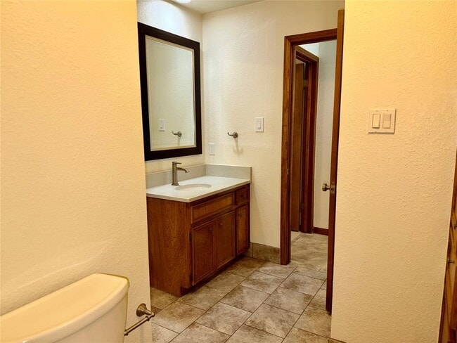 Building Photo - 349 Fantail Loop