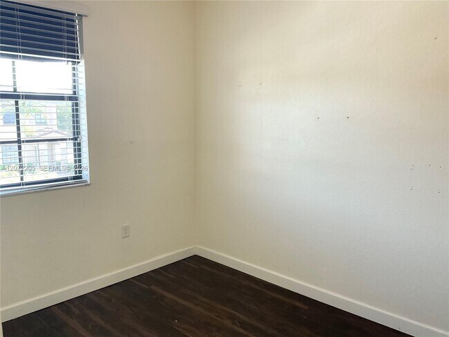 Building Photo - 11419 SW 248th Ln