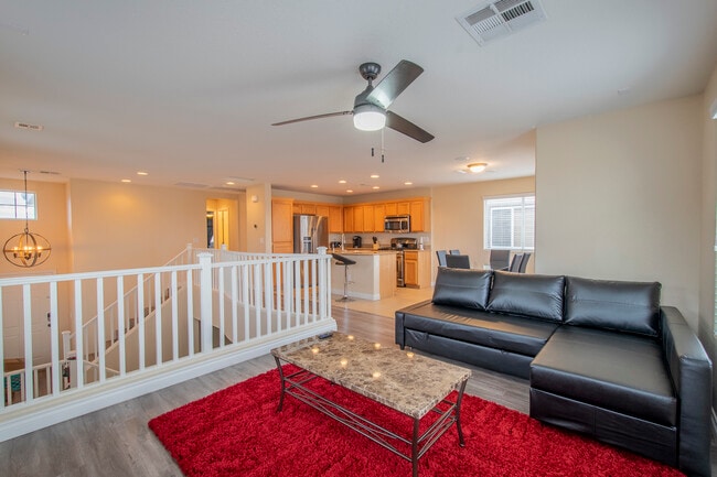 Building Photo - 3046 Majella Ave