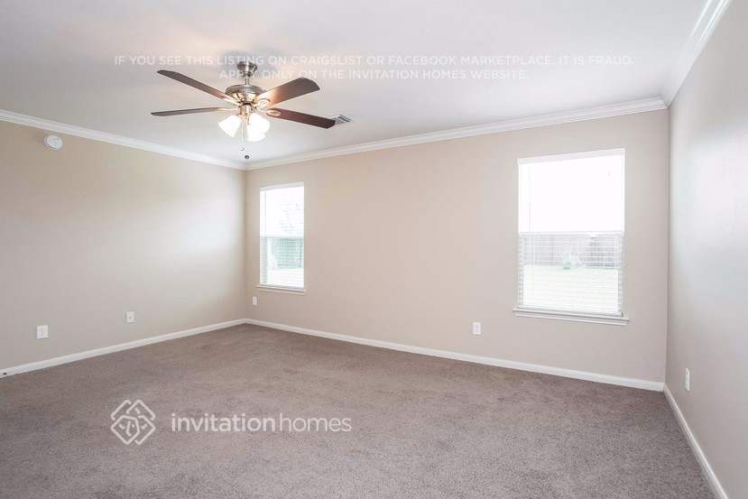 Building Photo - 2111 Wildbrook Canyon Ln