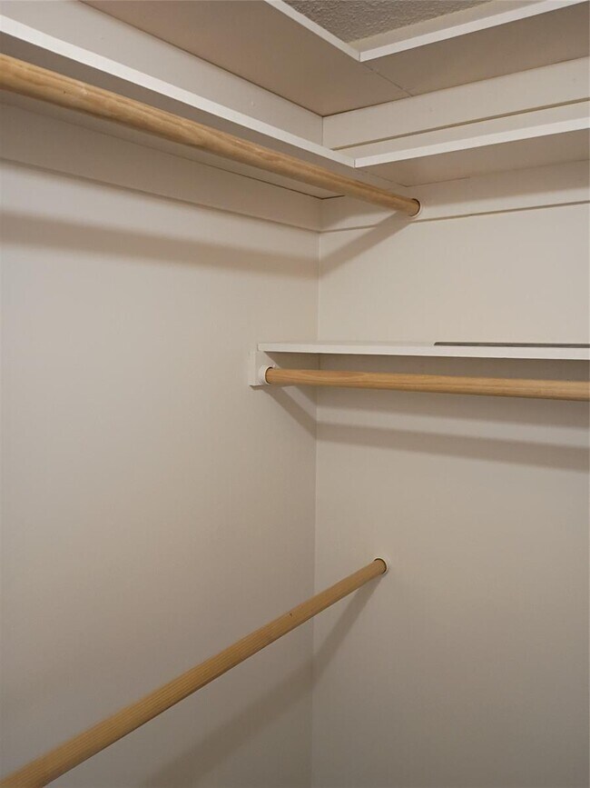 Building Photo - Stylish Remodeled Condo with Scenic Water ...