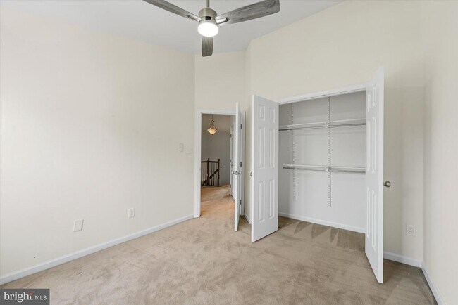 Building Photo - 20335 Briarcliff Terrace