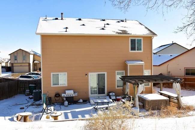 Building Photo - 9234 Red Fern Ln