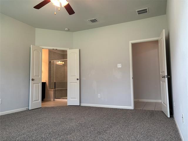 Building Photo - 9220 Hawthorne Dr