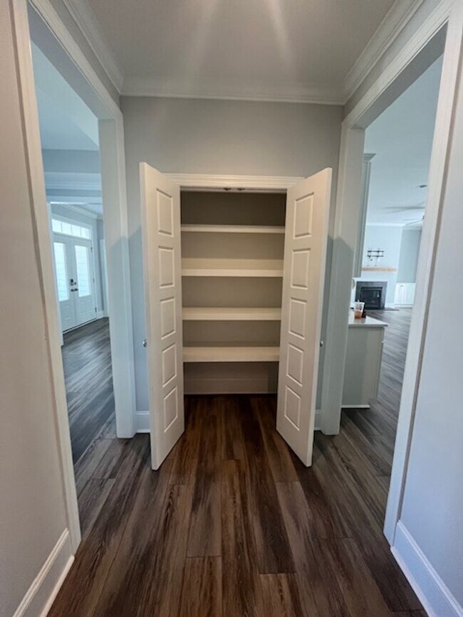 Building Photo - Experience Elegance and Privacy