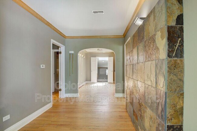 Building Photo - 1736 S Humboldt St