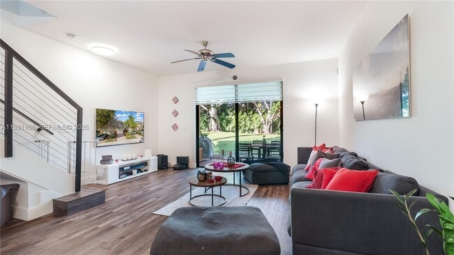 Building Photo - 3889 Tree Top Dr