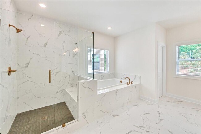 Building Photo - 134 Wards Xing Wy