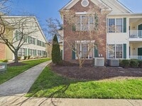 Building Photo - 2111 Kudrow Ln