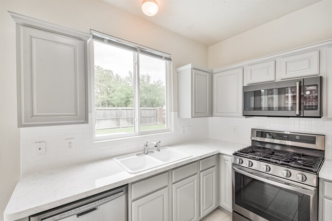 Building Photo - 10239 Sable Trail Ln