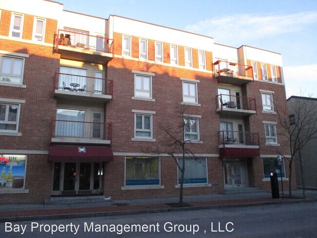 Building Photo - 911 S Charles St