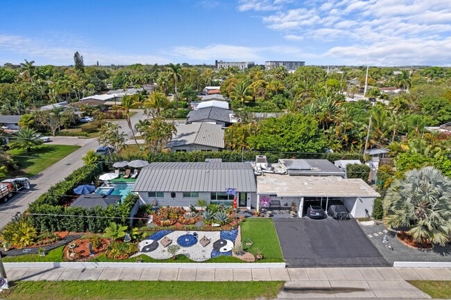 Building Photo - 3705 NE 16th Ave