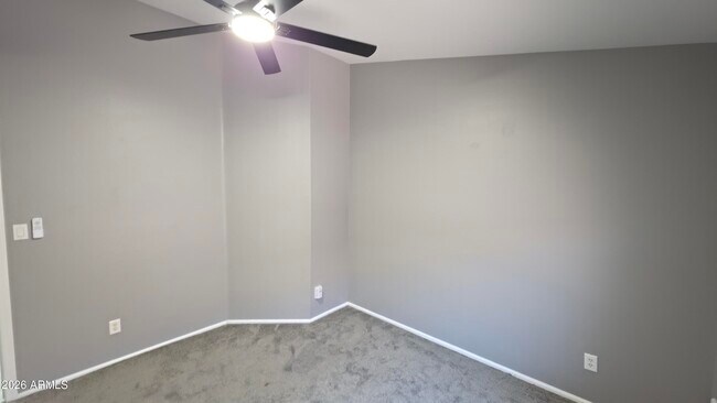 Building Photo - 13201 W Mauna Loa Ln