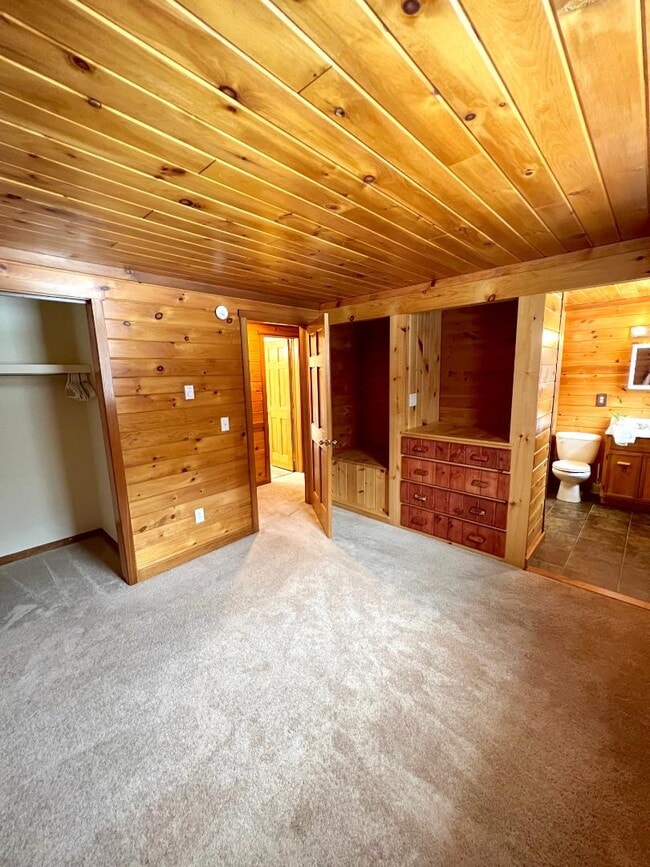 Building Photo - 1029 County Rte 15