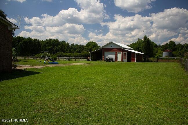 Building Photo - 1226 Beulaville Hwy