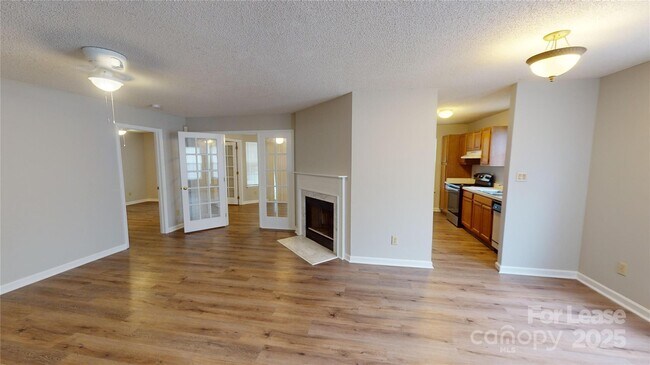Primary Photo - 5921 Amity Springs Dr