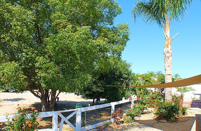 Building Photo - Spacious Ranch-Style Home on Half Acre wit...