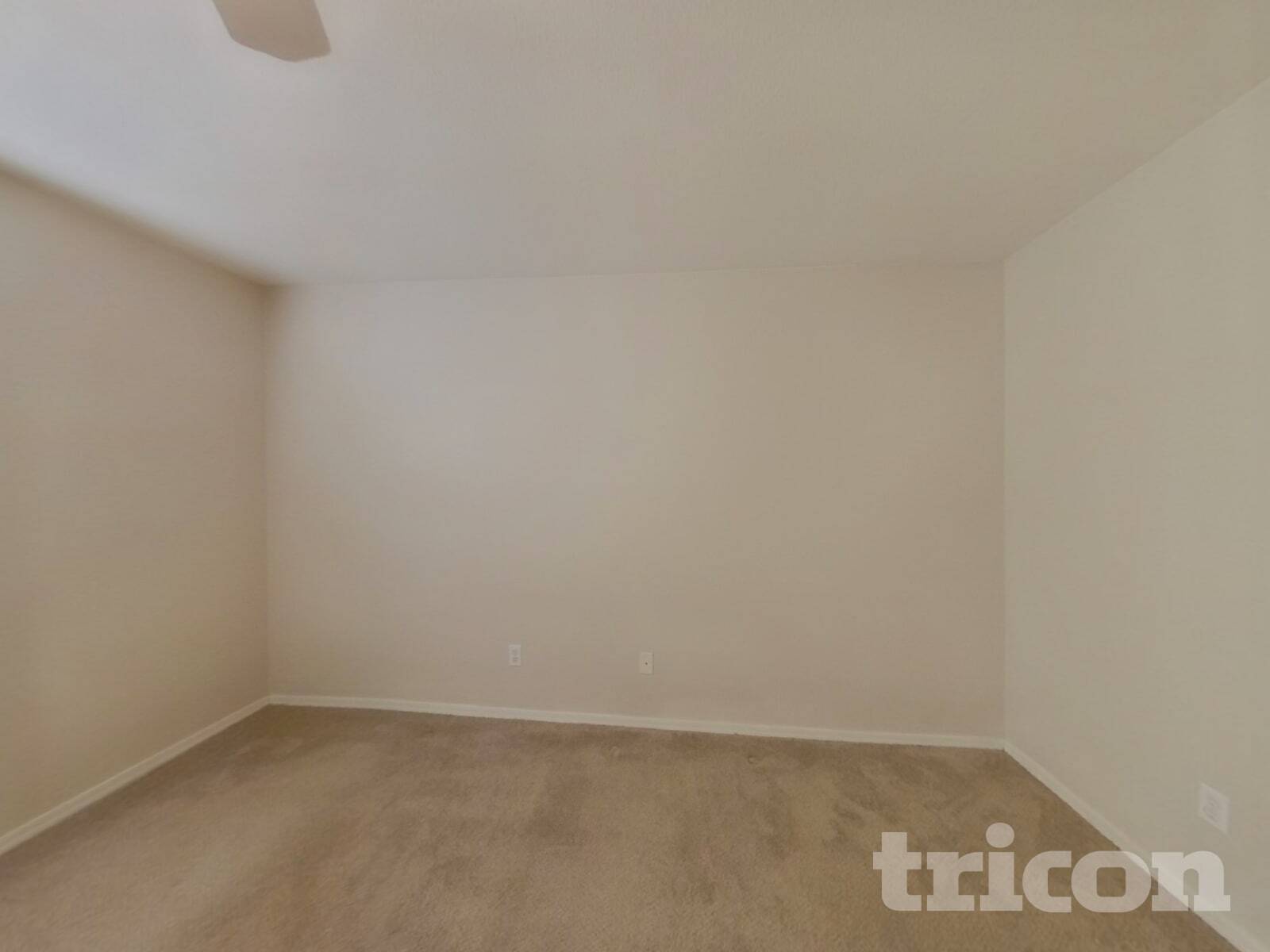 Building Photo - 21619 N 29th Dr