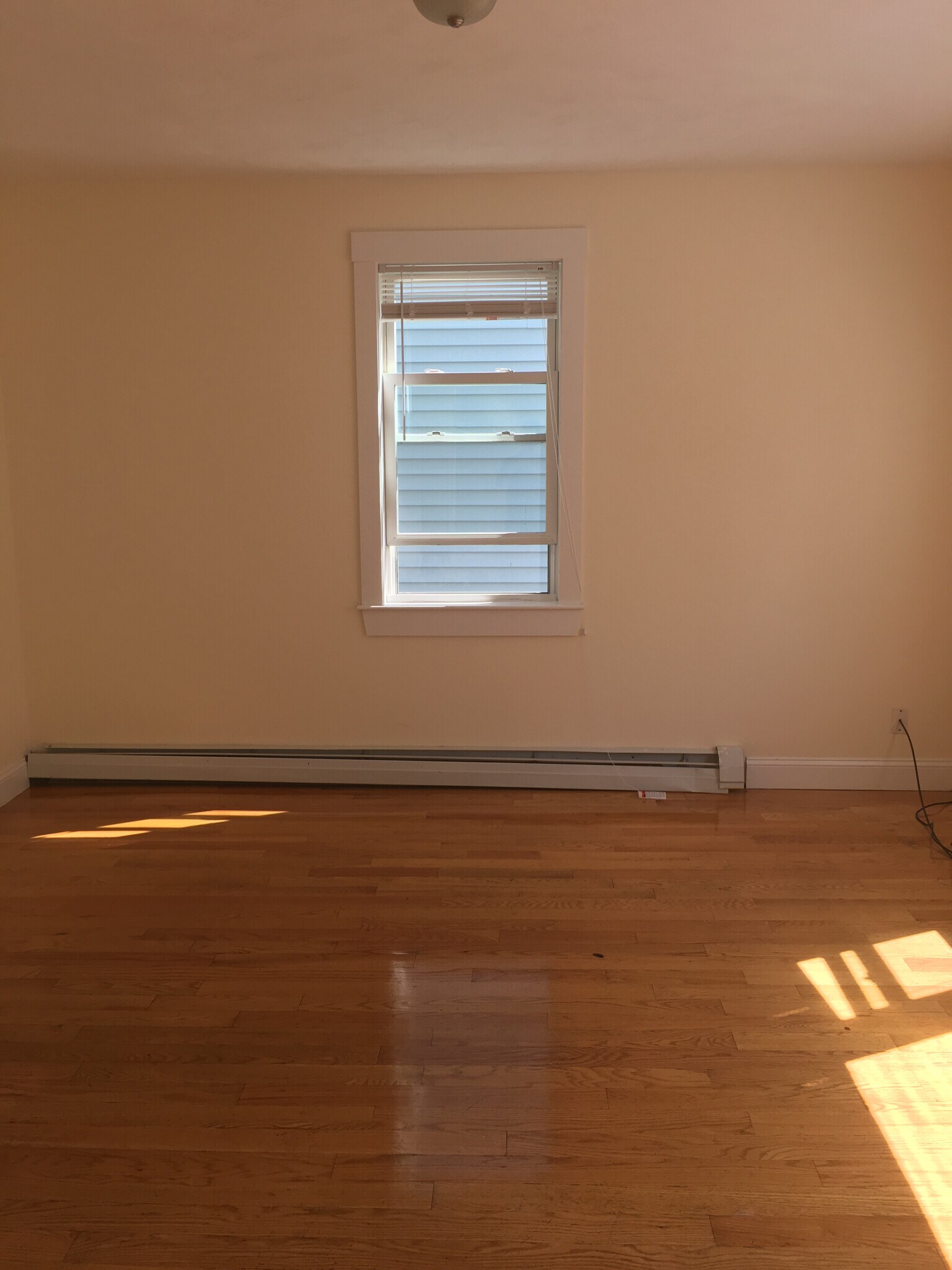 Building Photo - 27-29 Bowers Street