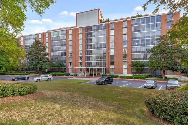 Primary Photo - 130 26th St NW