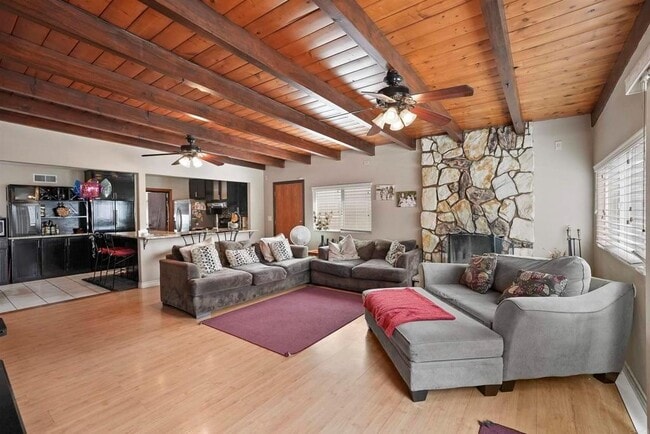 Building Photo - 1611 Sombrero Way