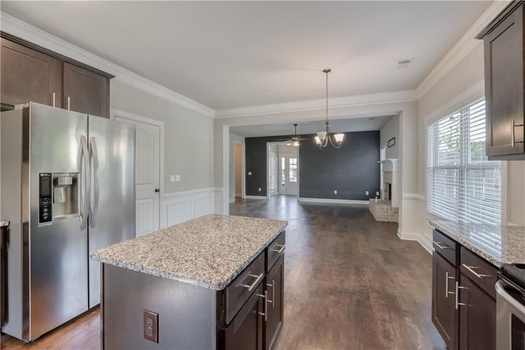 Building Photo - 428 Meadow Vista Ln