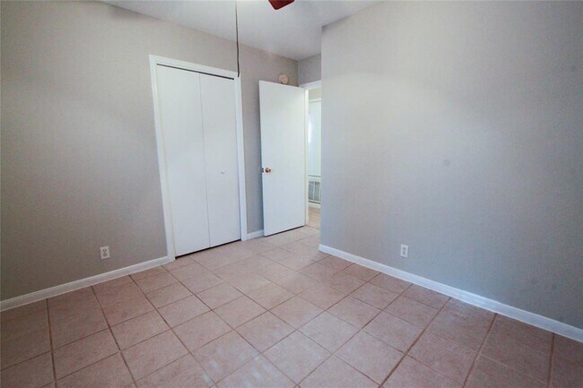 Building Photo - 14708 Highsmith St