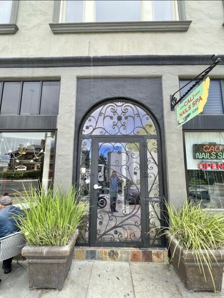 Building Photo - 2803 Telegraph Ave