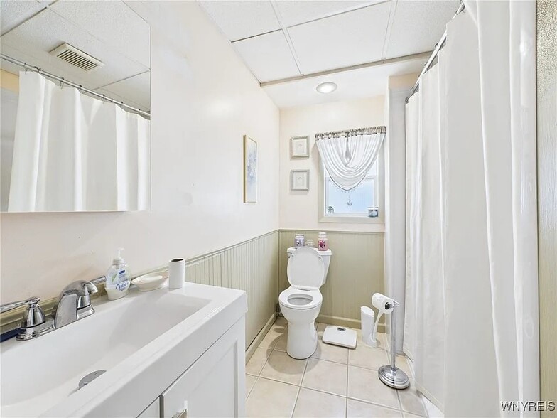 Building Photo - 58 Roanoke Pky