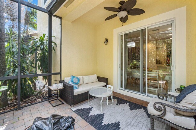 Building Photo - 4707 Cadiz Cir