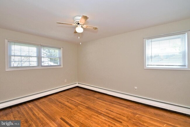 Building Photo - 436 Anthony Rd