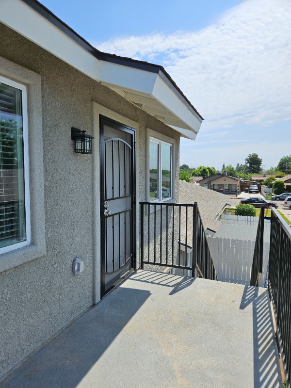 Building Photo - 421 Tait Ave