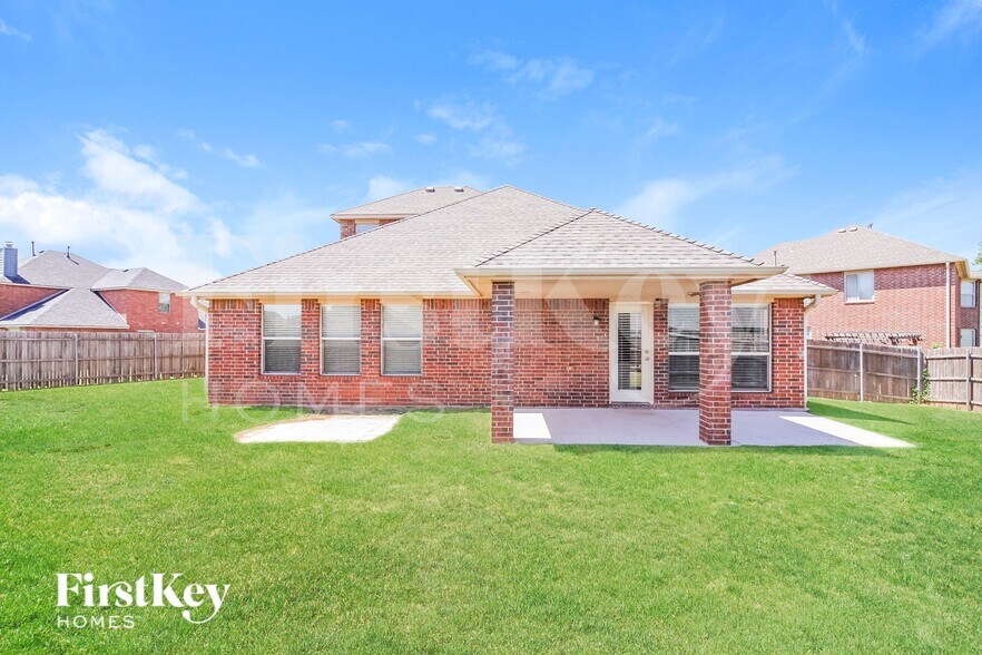 Building Photo - 3321 NW 177th Ct