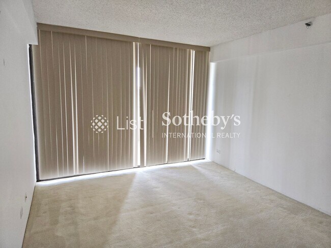 Building Photo - Royal Iolani #PH4 (Ewa) | Honolulu, HI
