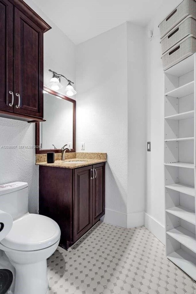 Building Photo - 1333 SW 175th Way