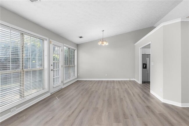 Building Photo - 2110 Racquet Club Cir NW