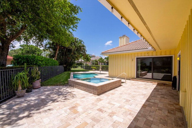 Building Photo - 1 Wycliff Rd