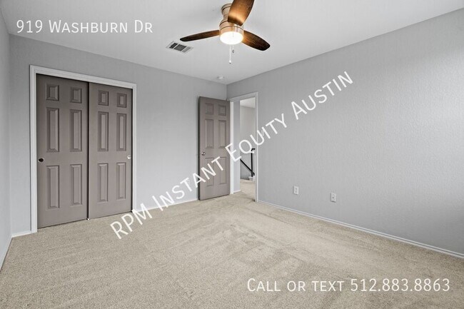 Building Photo - 919 Washburn Dr