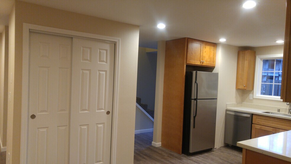 Building Photo - 4722 69th St Ct NW