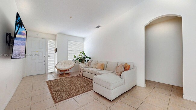 Building Photo - 12567 SW 121st Ave