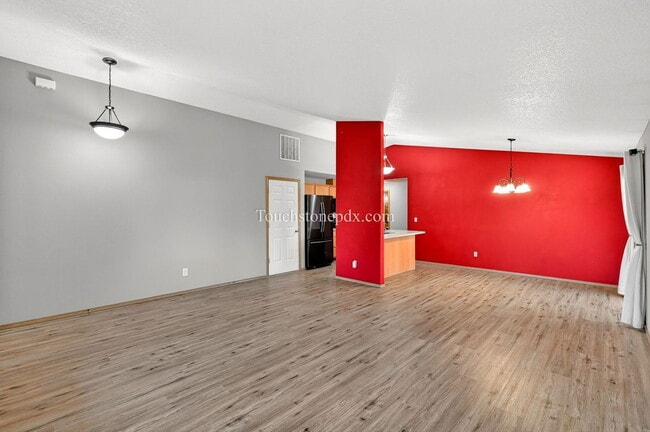 Building Photo - 471 NW 24th St