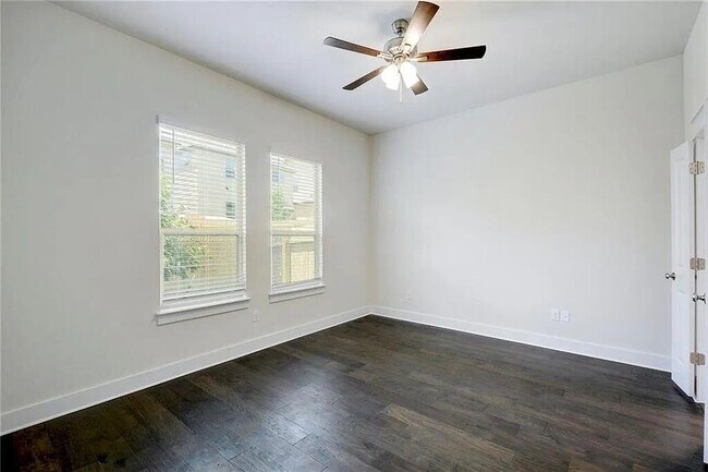 Building Photo - 13501 Metric Blvd