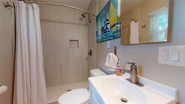 Building Photo - 7901 Boca Ciega Dr