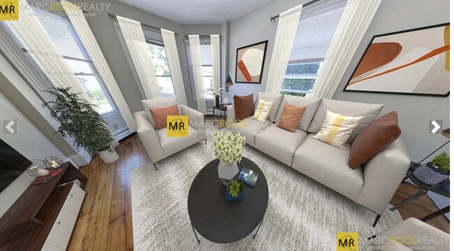 Building Photo - 208 River St