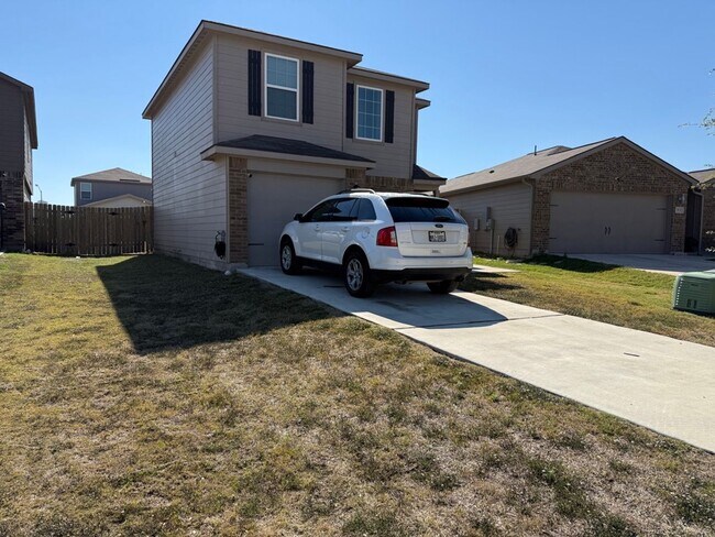 Building Photo - 709 Yearwood Ln