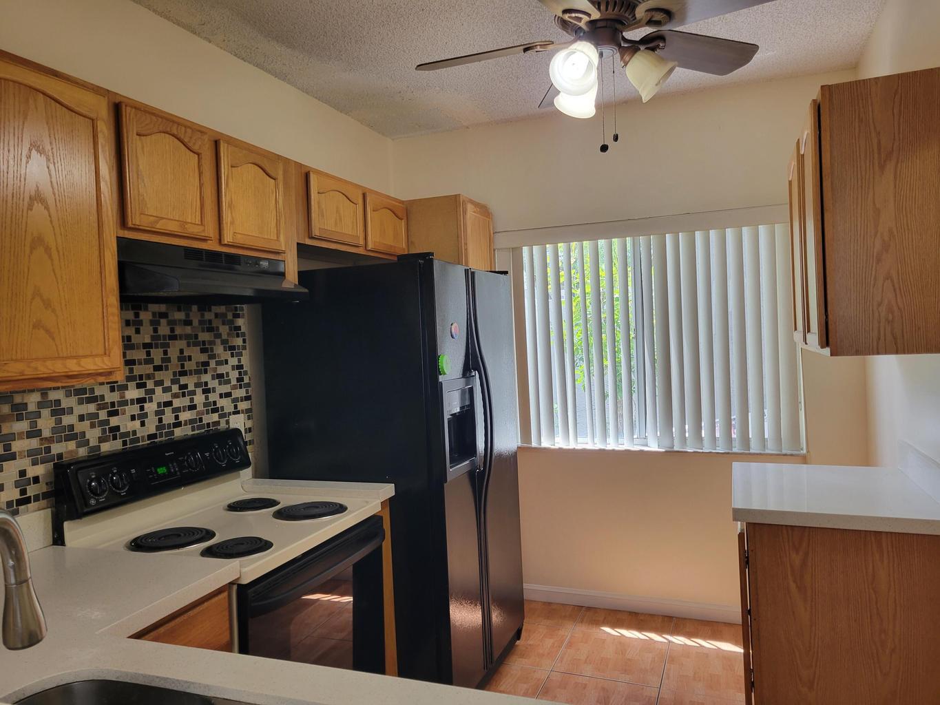 Building Photo - 2306 SW 82nd Ter