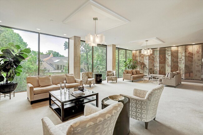 Building Photo - 49 Briar Hollow Ln